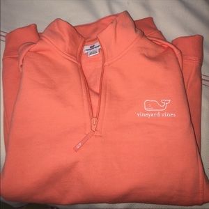 Vineyard Vines pullover worn TWICE
